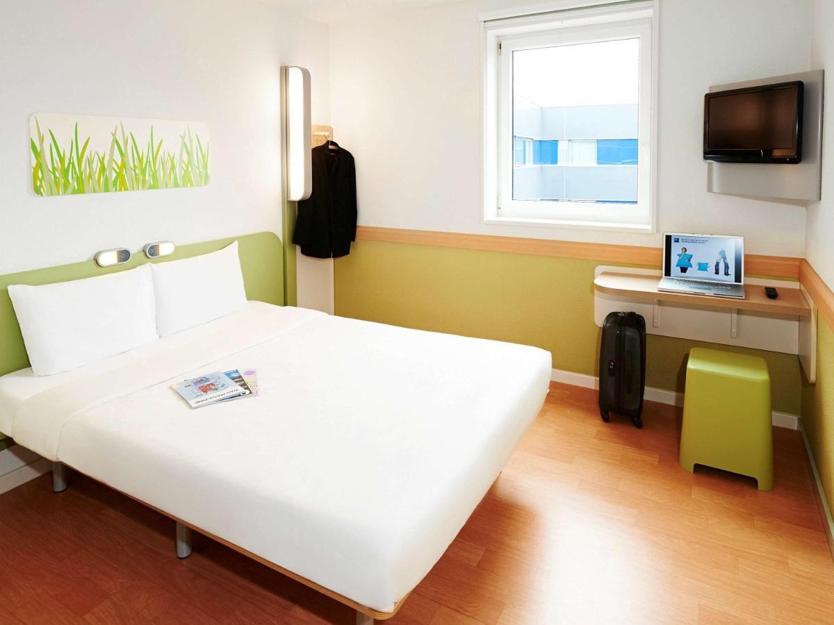Hotel Ibis Budget Centre 2*